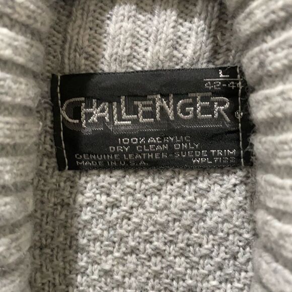 VTG Challenger cablekint and suede grey cardigan - Picture 2 of 10